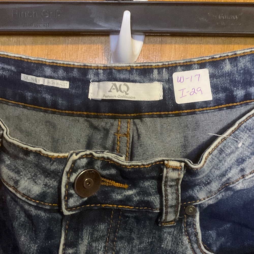 AQ/AQ Women’s Skinny Jeans in Acid Wash Blue